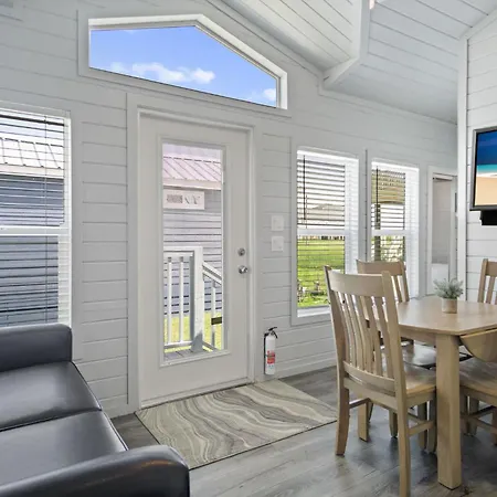 1 Block To Beach -Brand New Modern Tiny Home Bolivar Peninsula Exterior foto